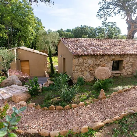 Domaine De Gialla Bergerie I Pini, 8 Pers, Piscine Chauffee, 10 Mn Villa Arraggio